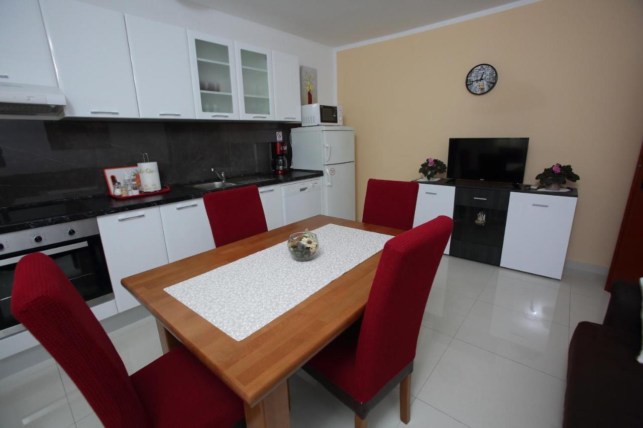 Apartman Luka Split Exterior foto